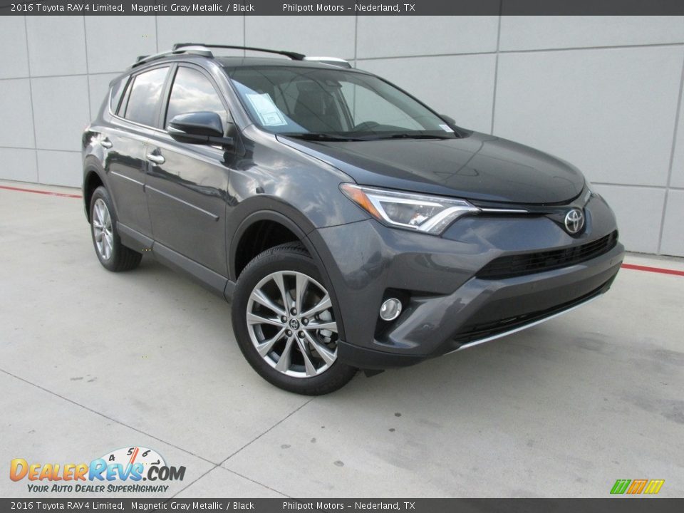 Front 3/4 View of 2016 Toyota RAV4 Limited Photo #1