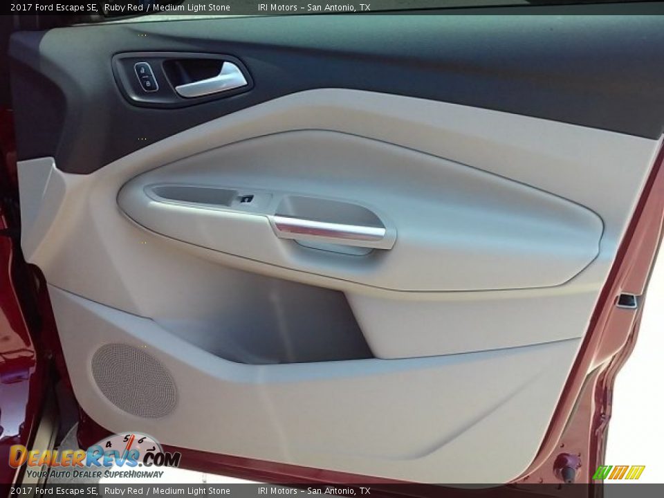 2017 Ford Escape SE Ruby Red / Medium Light Stone Photo #20
