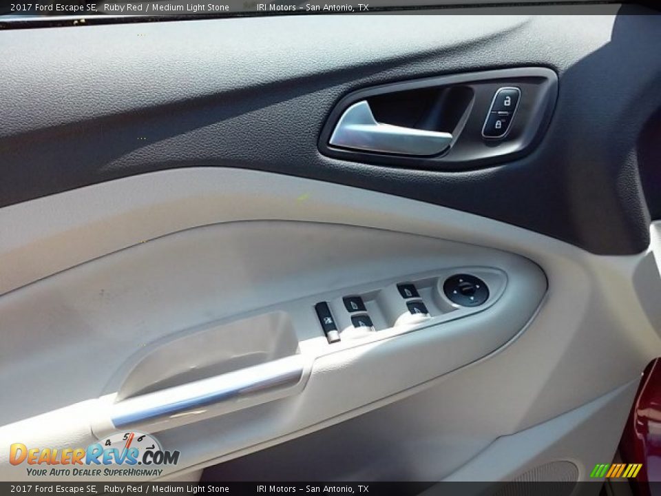 2017 Ford Escape SE Ruby Red / Medium Light Stone Photo #24