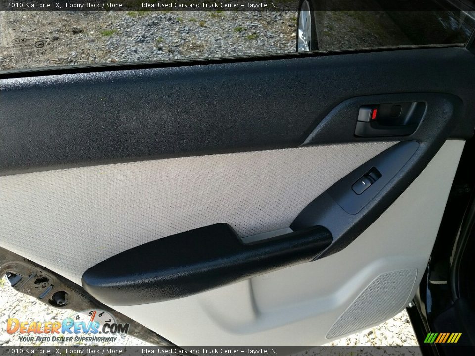 2010 Kia Forte EX Ebony Black / Stone Photo #25