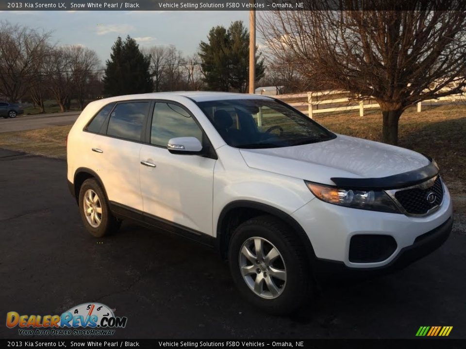 2013 Kia Sorento LX Snow White Pearl / Black Photo #2