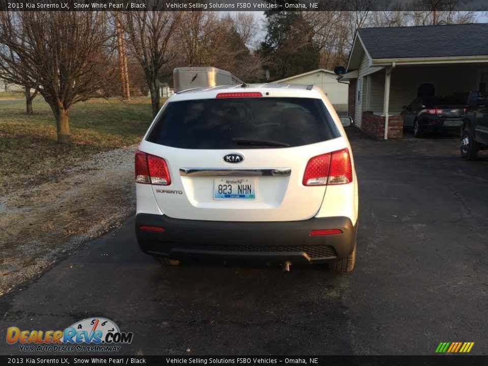 2013 Kia Sorento LX Snow White Pearl / Black Photo #5