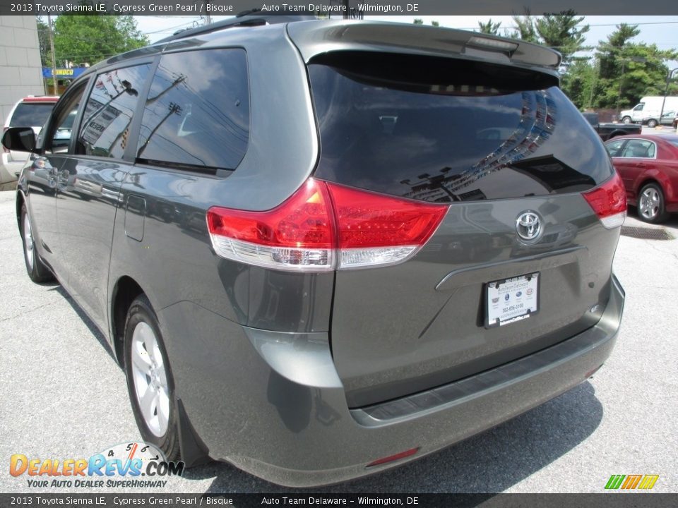 2013 Toyota Sienna LE Cypress Green Pearl / Bisque Photo #5