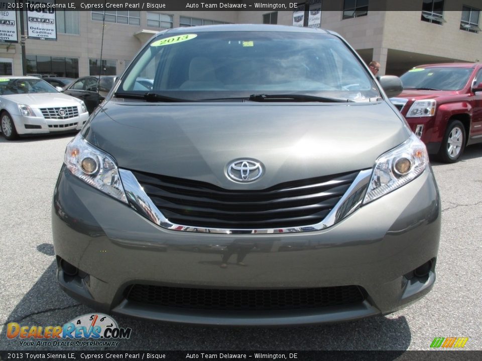 2013 Toyota Sienna LE Cypress Green Pearl / Bisque Photo #10