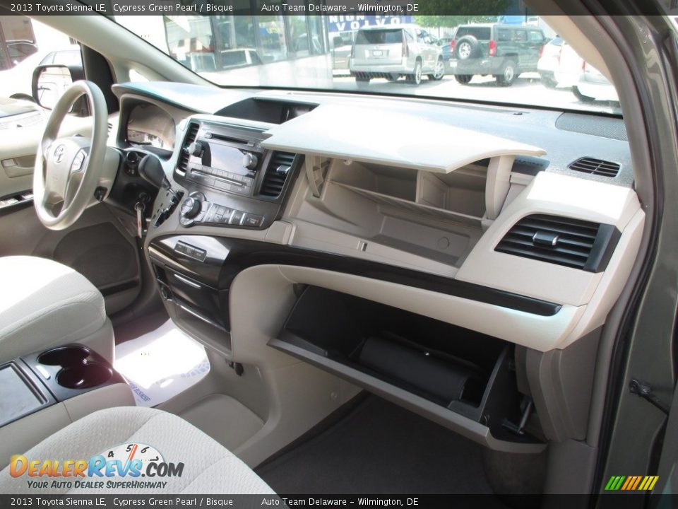 2013 Toyota Sienna LE Cypress Green Pearl / Bisque Photo #16
