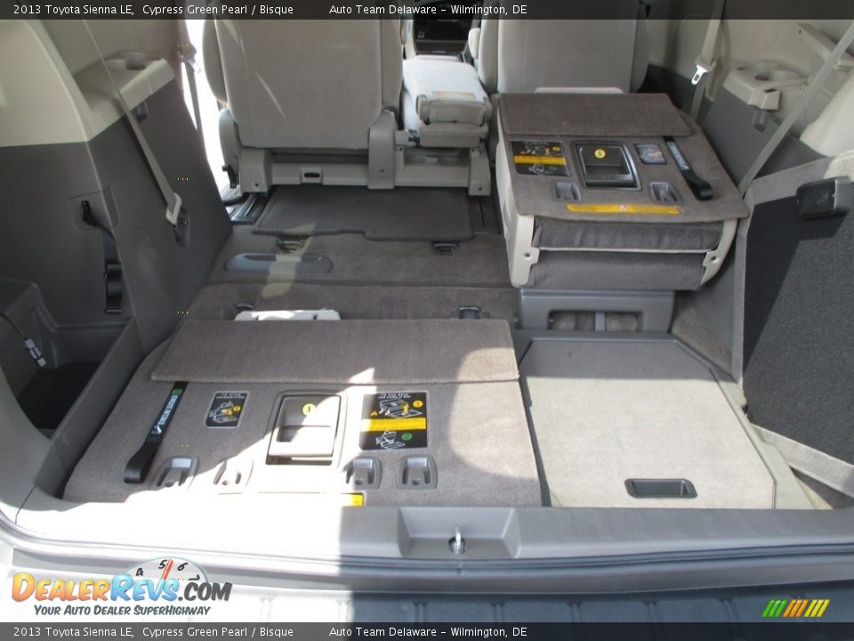 2013 Toyota Sienna LE Cypress Green Pearl / Bisque Photo #31