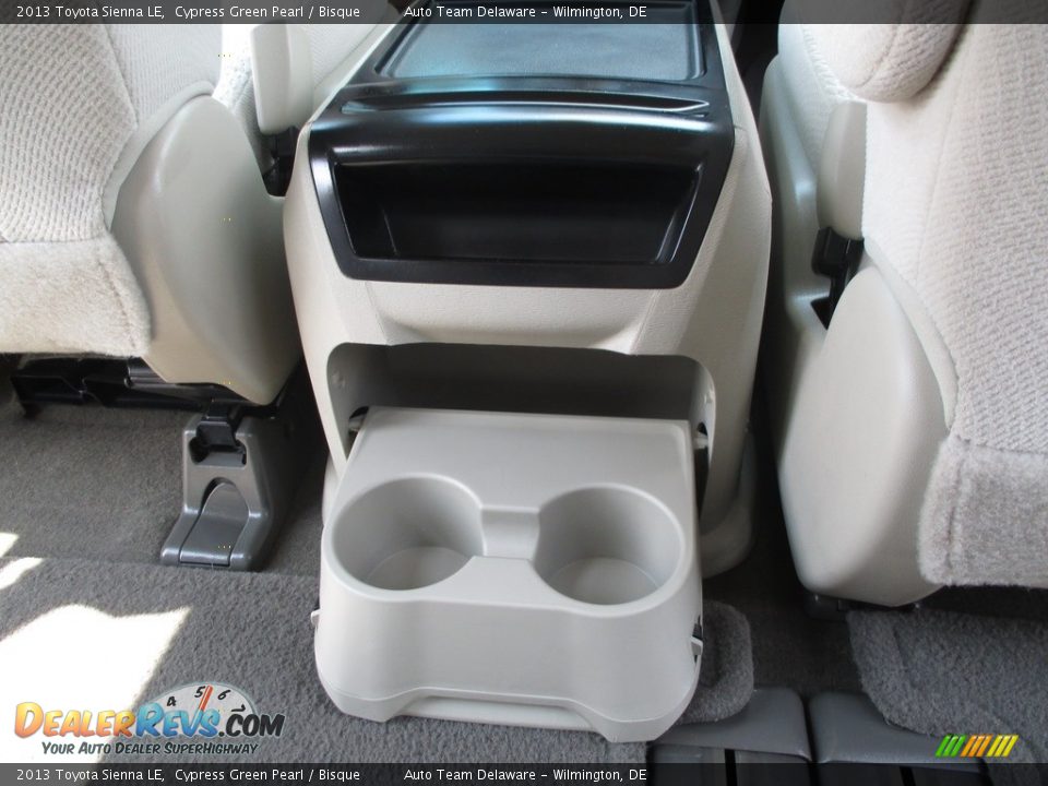 2013 Toyota Sienna LE Cypress Green Pearl / Bisque Photo #33