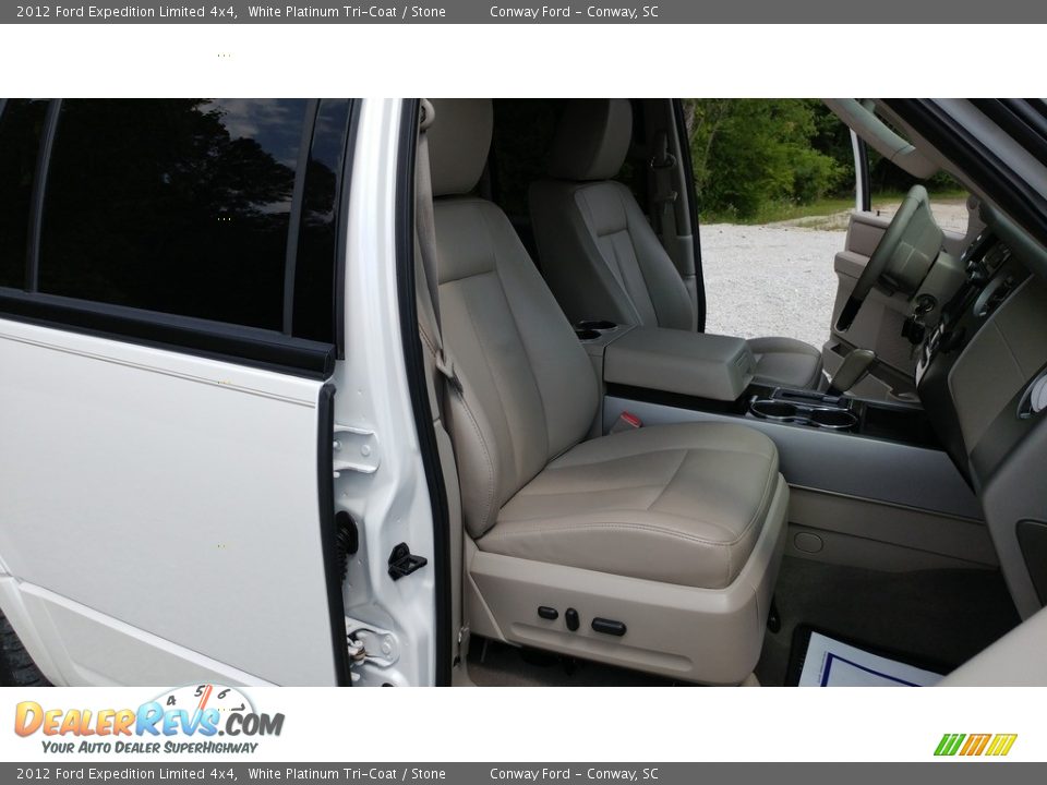 2012 Ford Expedition Limited 4x4 White Platinum Tri-Coat / Stone Photo #28