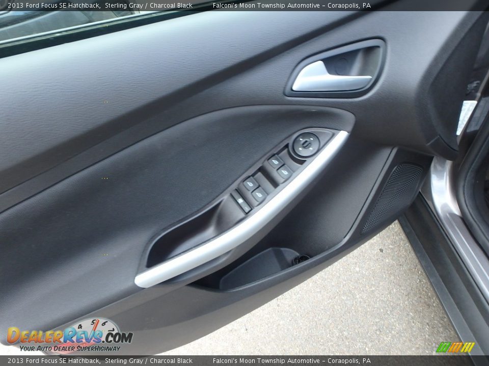 2013 Ford Focus SE Hatchback Sterling Gray / Charcoal Black Photo #20