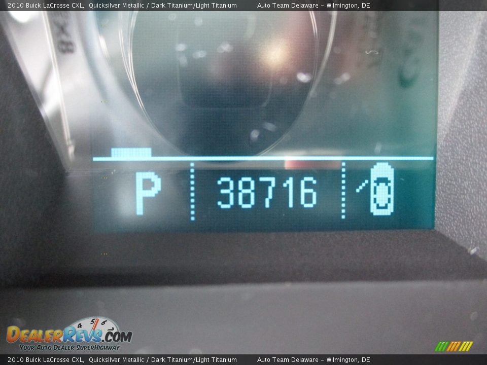 2010 Buick LaCrosse CXL Quicksilver Metallic / Dark Titanium/Light Titanium Photo #31