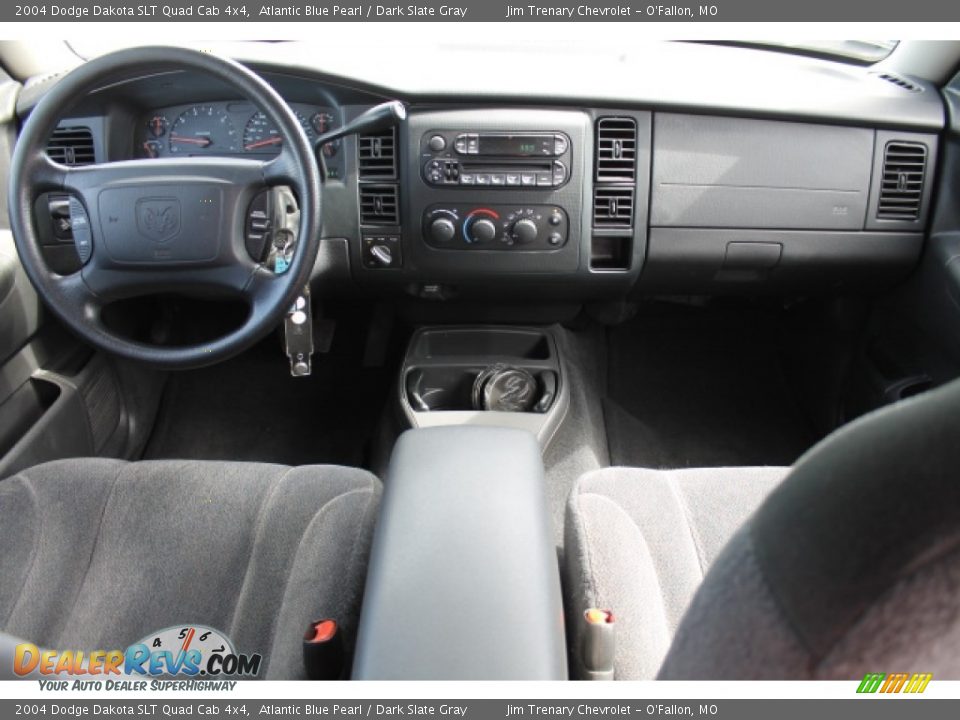 2004 Dodge Dakota SLT Quad Cab 4x4 Atlantic Blue Pearl / Dark Slate Gray Photo #10
