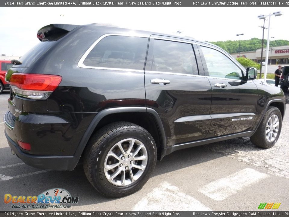 2014 Jeep Grand Cherokee Limited 4x4 Brilliant Black Crystal Pearl / New Zealand Black/Light Frost Photo #5