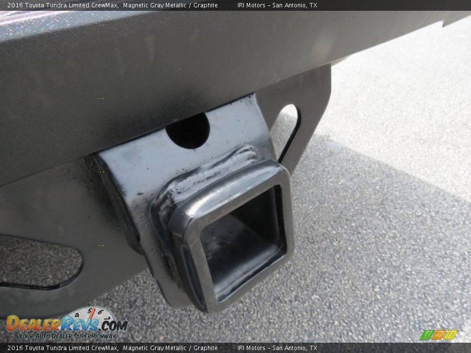 2016 Toyota Tundra Limited CrewMax Magnetic Gray Metallic / Graphite Photo #28