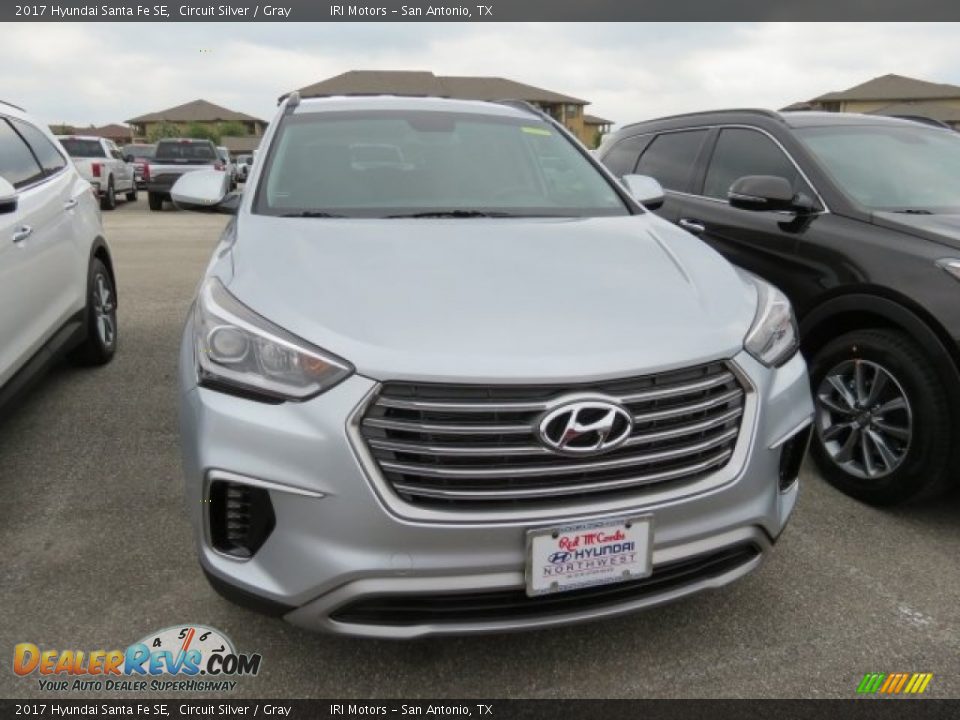 2017 Hyundai Santa Fe SE Circuit Silver / Gray Photo #2