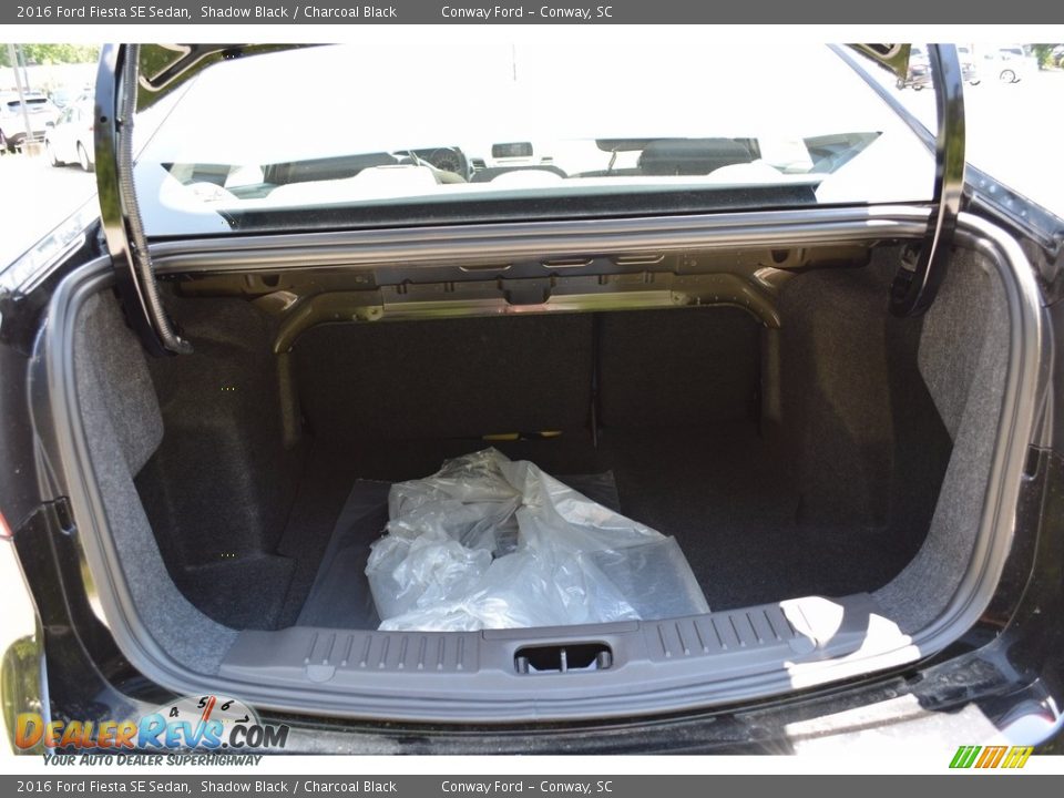 2016 Ford Fiesta SE Sedan Shadow Black / Charcoal Black Photo #14