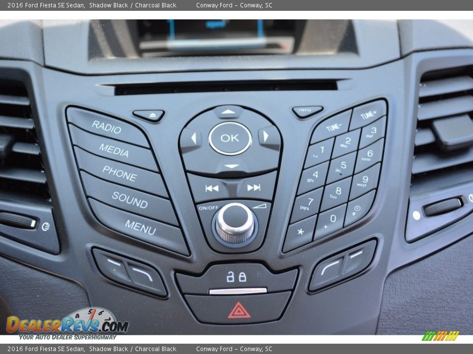 2016 Ford Fiesta SE Sedan Shadow Black / Charcoal Black Photo #34
