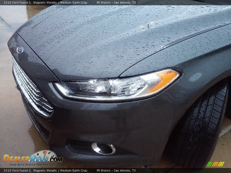 2016 Ford Fusion S Magnetic Metallic / Medium Earth Gray Photo #6