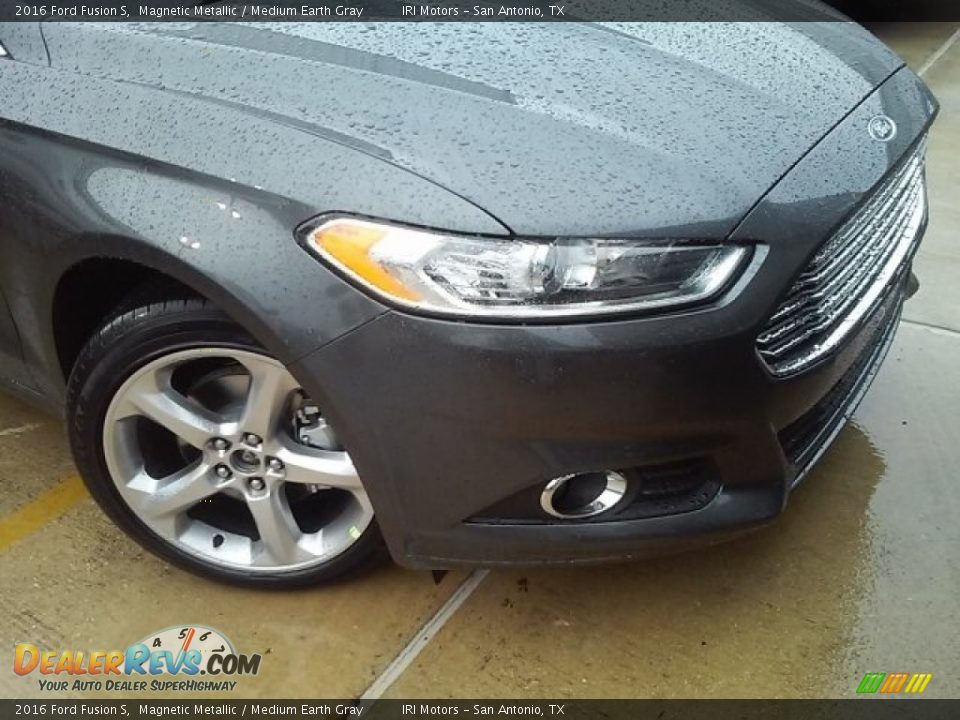 2016 Ford Fusion S Magnetic Metallic / Medium Earth Gray Photo #7