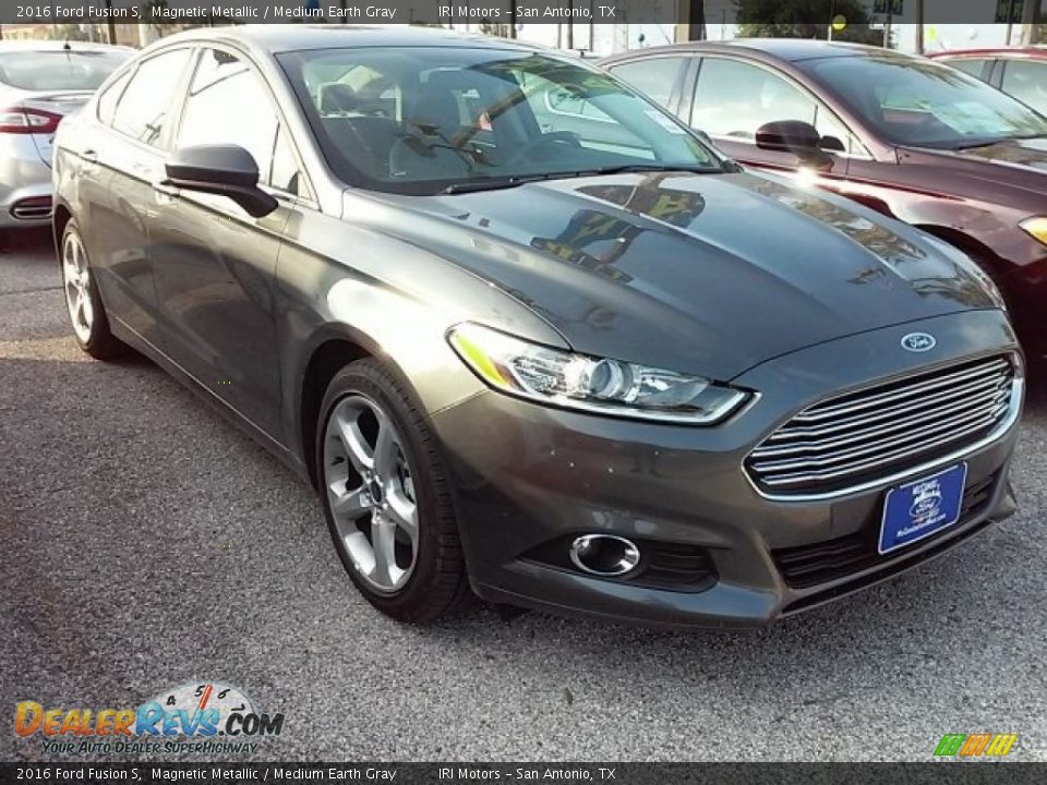 2016 Ford Fusion S Magnetic Metallic / Medium Earth Gray Photo #8