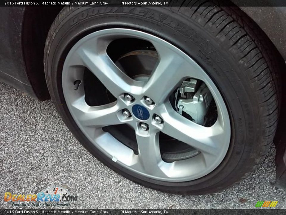 2016 Ford Fusion S Magnetic Metallic / Medium Earth Gray Photo #11