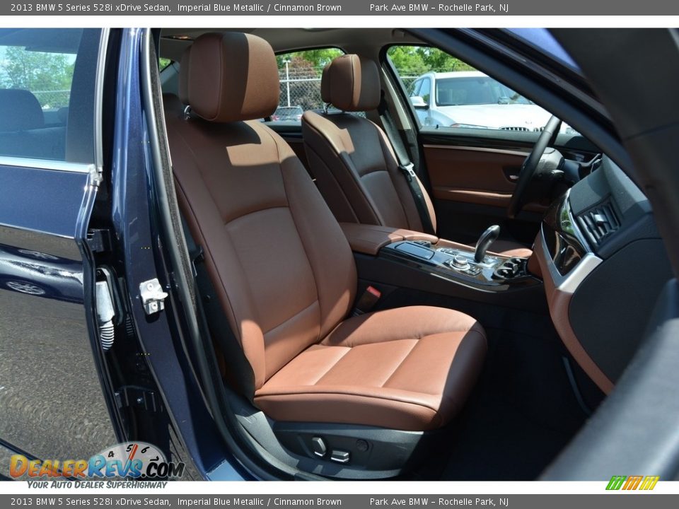 2013 BMW 5 Series 528i xDrive Sedan Imperial Blue Metallic / Cinnamon Brown Photo #29