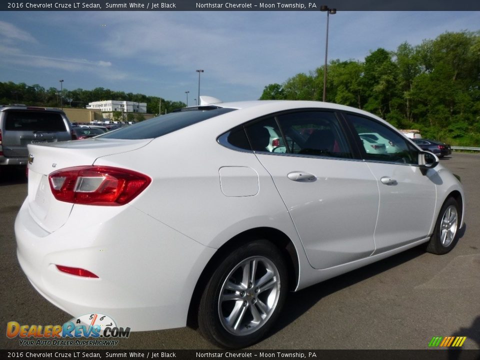 2016 Chevrolet Cruze LT Sedan Summit White / Jet Black Photo #5