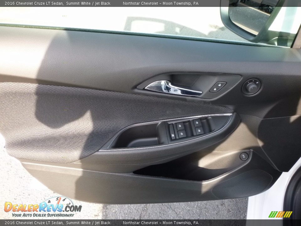 2016 Chevrolet Cruze LT Sedan Summit White / Jet Black Photo #13