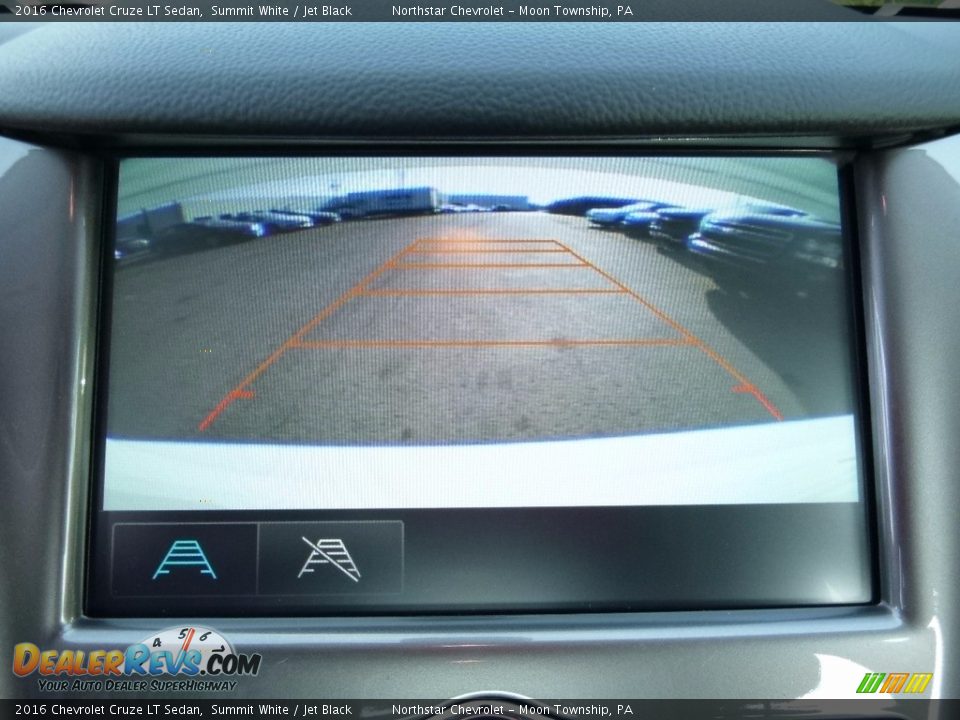 2016 Chevrolet Cruze LT Sedan Summit White / Jet Black Photo #19