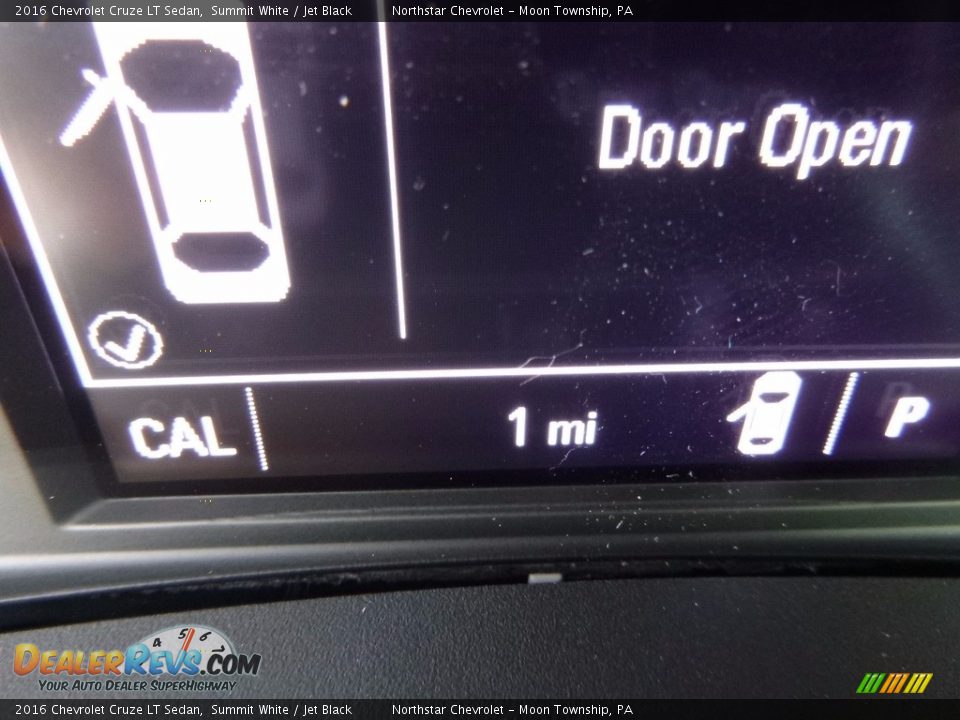 2016 Chevrolet Cruze LT Sedan Summit White / Jet Black Photo #20