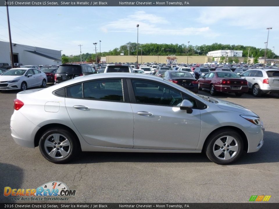 2016 Chevrolet Cruze LS Sedan Silver Ice Metallic / Jet Black Photo #4