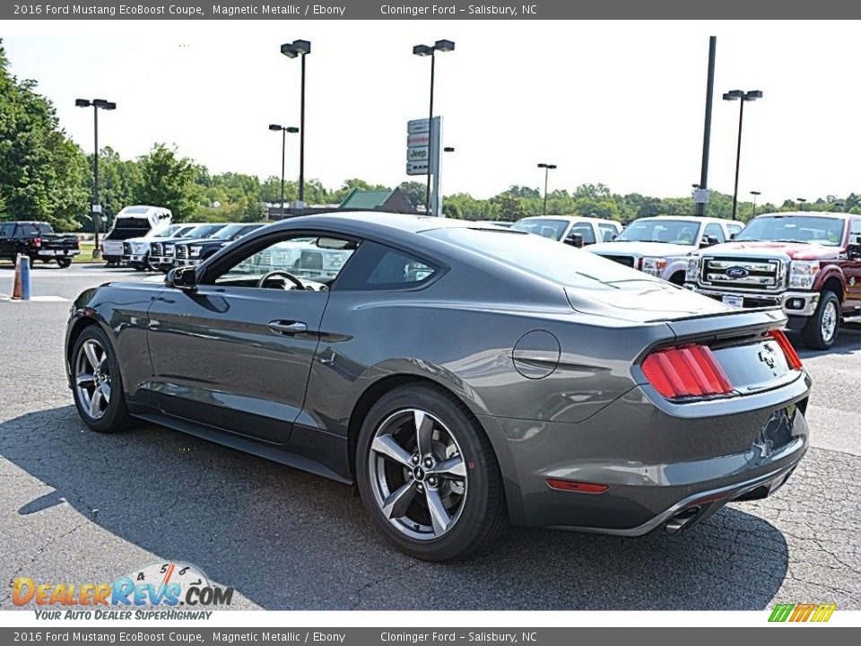 2016 Ford Mustang EcoBoost Coupe Magnetic Metallic / Ebony Photo #17