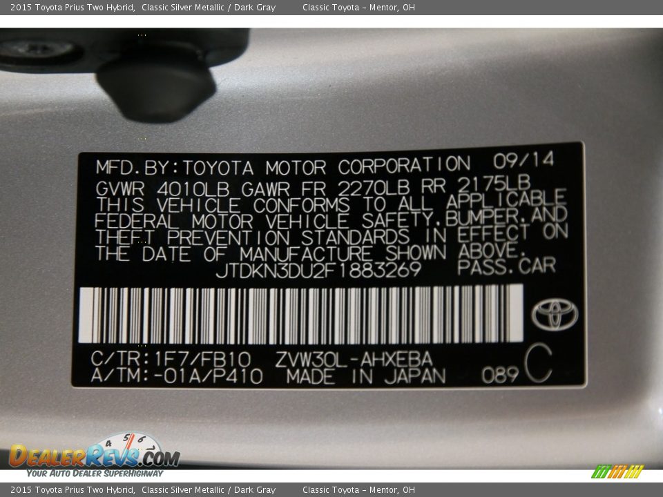 2015 Toyota Prius Two Hybrid Classic Silver Metallic / Dark Gray Photo #20