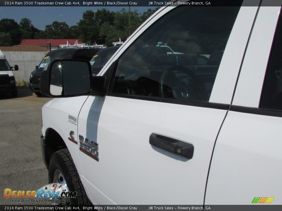 2014 Ram 3500 Tradesman Crew Cab 4x4 Bright White / Black/Diesel Gray Photo #13