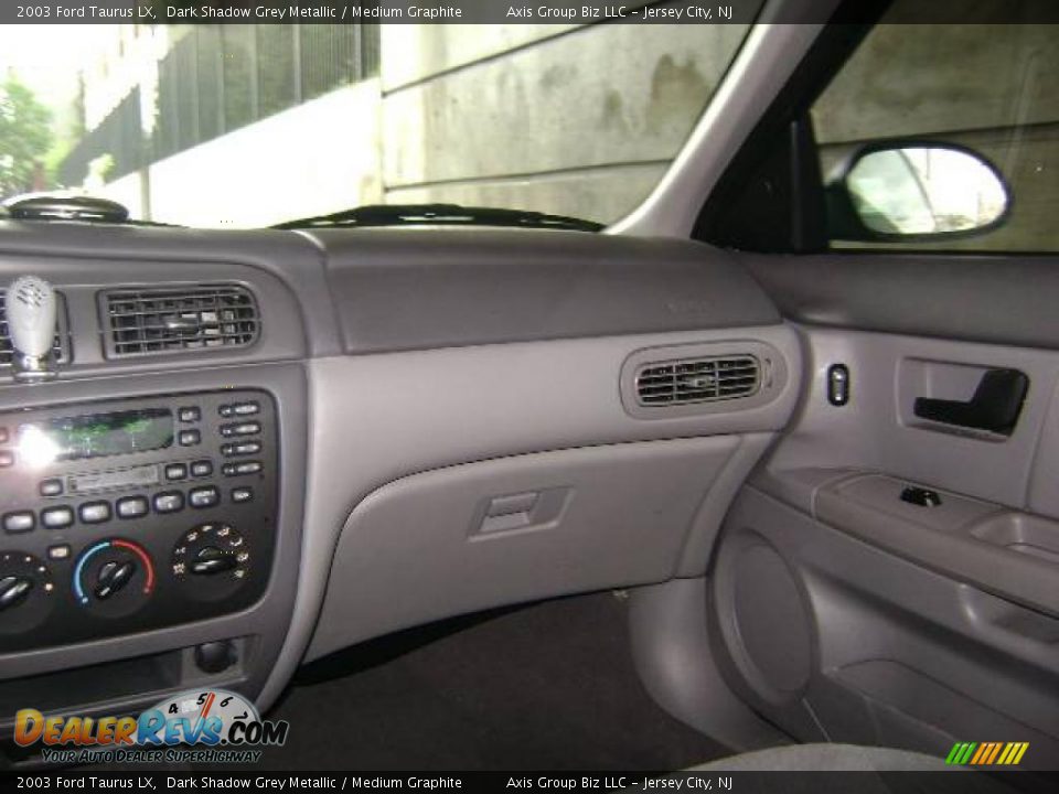 2003 Ford Taurus LX Dark Shadow Grey Metallic / Medium Graphite Photo #14