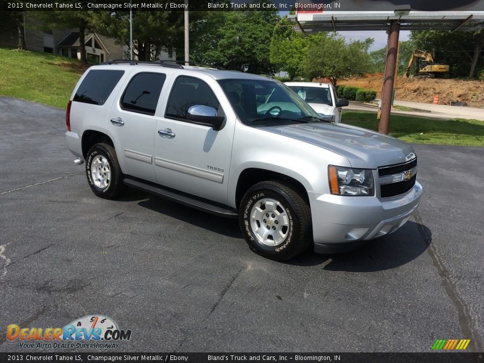 Front 3/4 View of 2013 Chevrolet Tahoe LS Photo #1