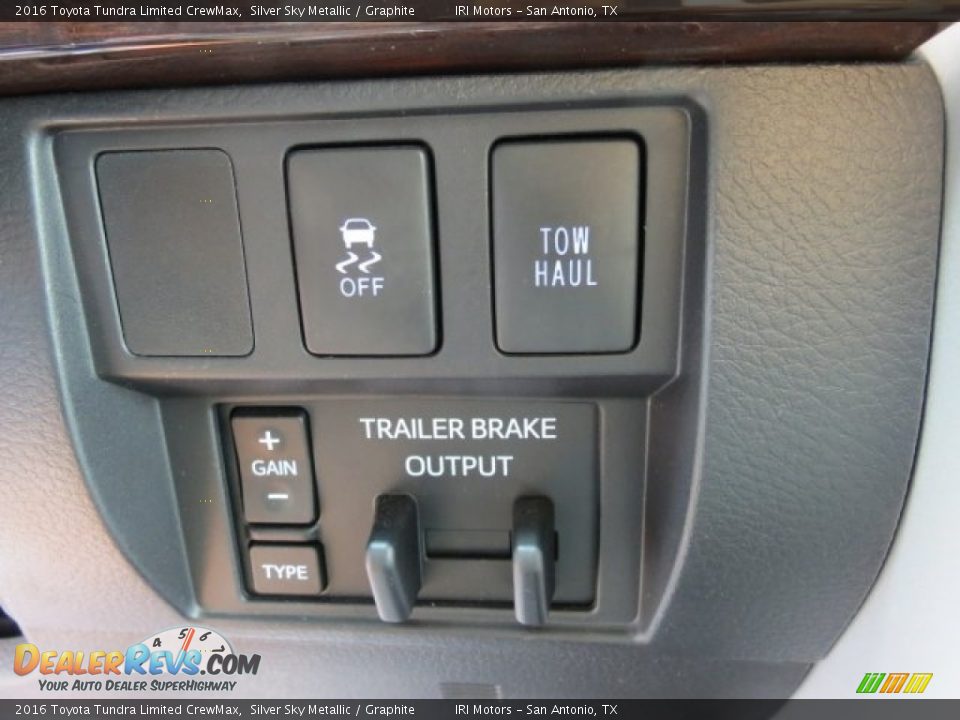 2016 Toyota Tundra Limited CrewMax Silver Sky Metallic / Graphite Photo #19