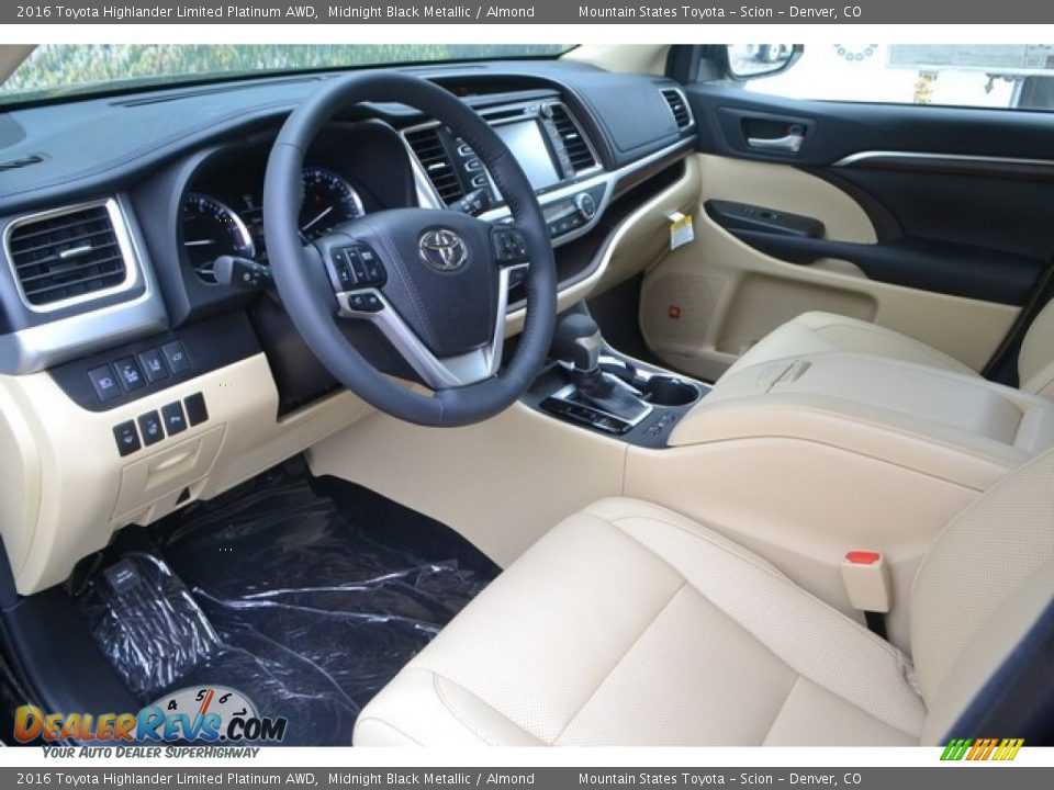 2016 Toyota Highlander Limited Platinum AWD Midnight Black Metallic / Almond Photo #5