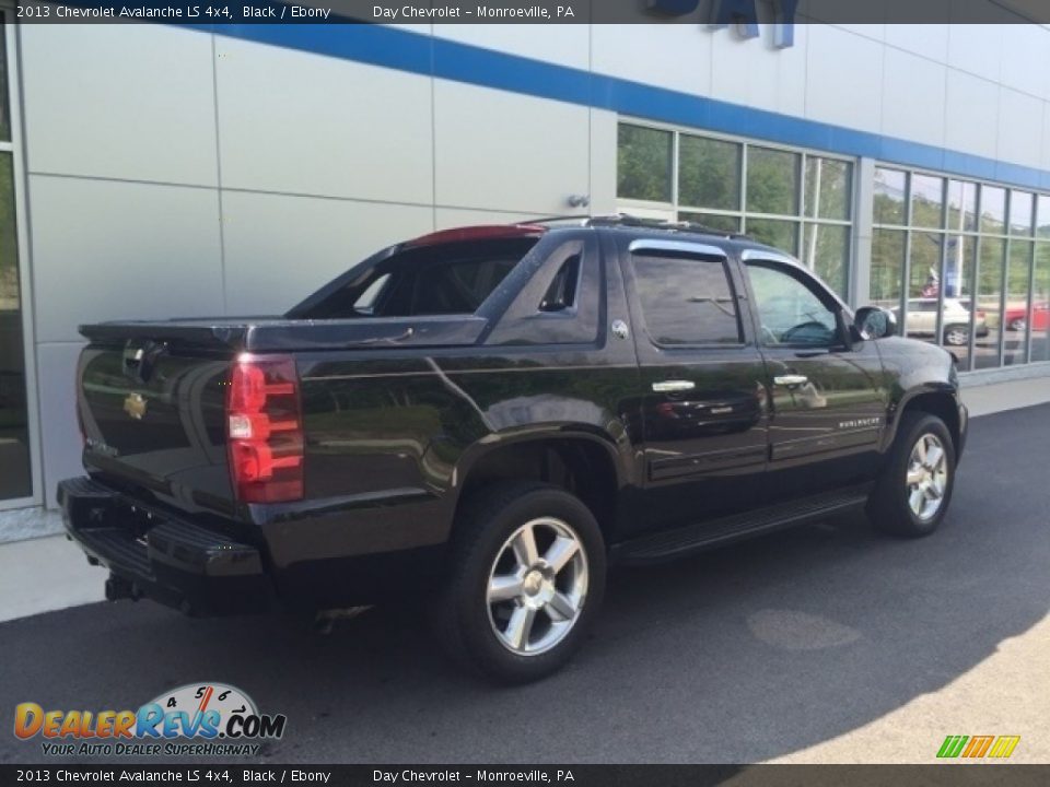 2013 Chevrolet Avalanche LS 4x4 Black / Ebony Photo #7