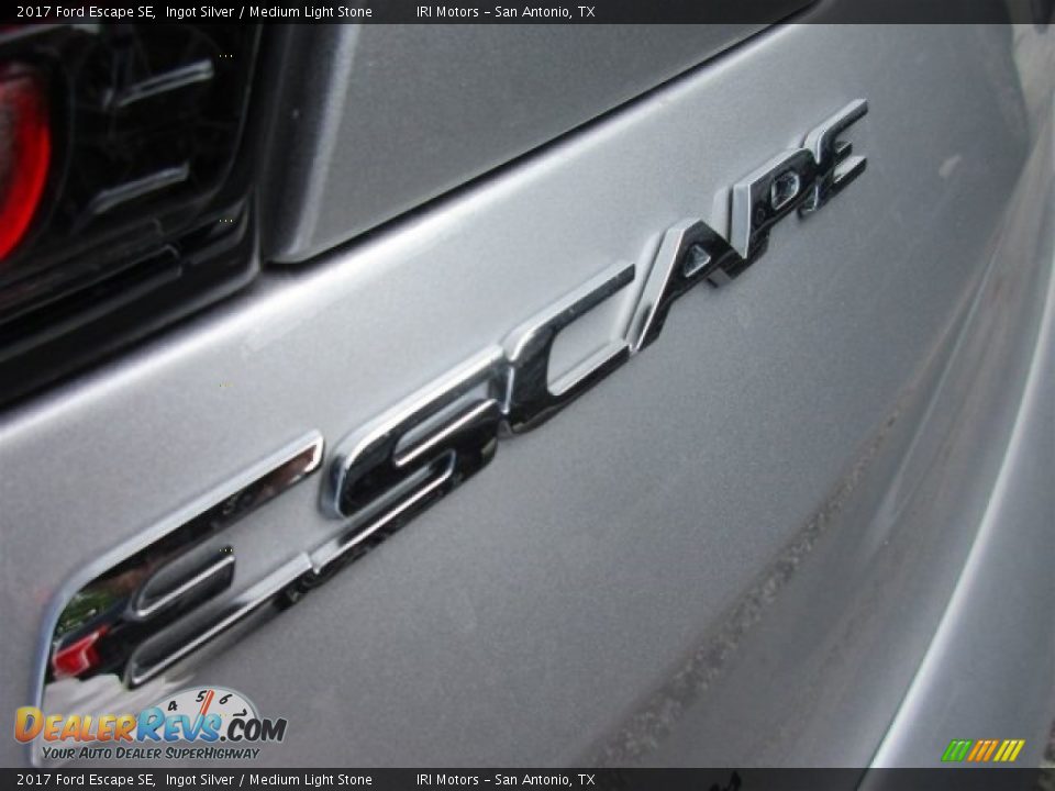 2017 Ford Escape SE Ingot Silver / Medium Light Stone Photo #5