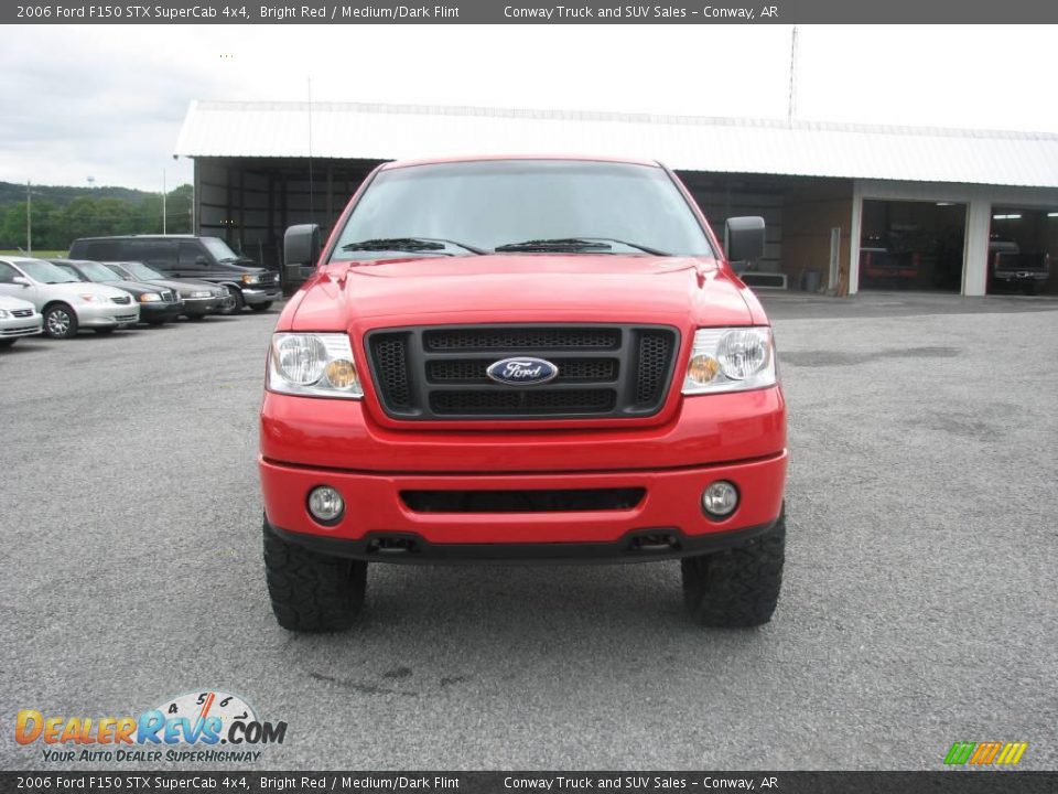 2006 Ford F150 STX SuperCab 4x4 Bright Red / Medium/Dark Flint Photo #3