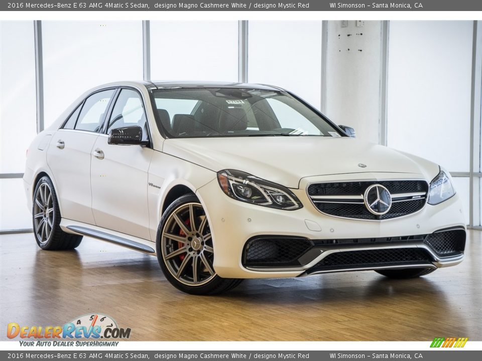 Front 3/4 View of 2016 Mercedes-Benz E 63 AMG 4Matic S Sedan Photo #12