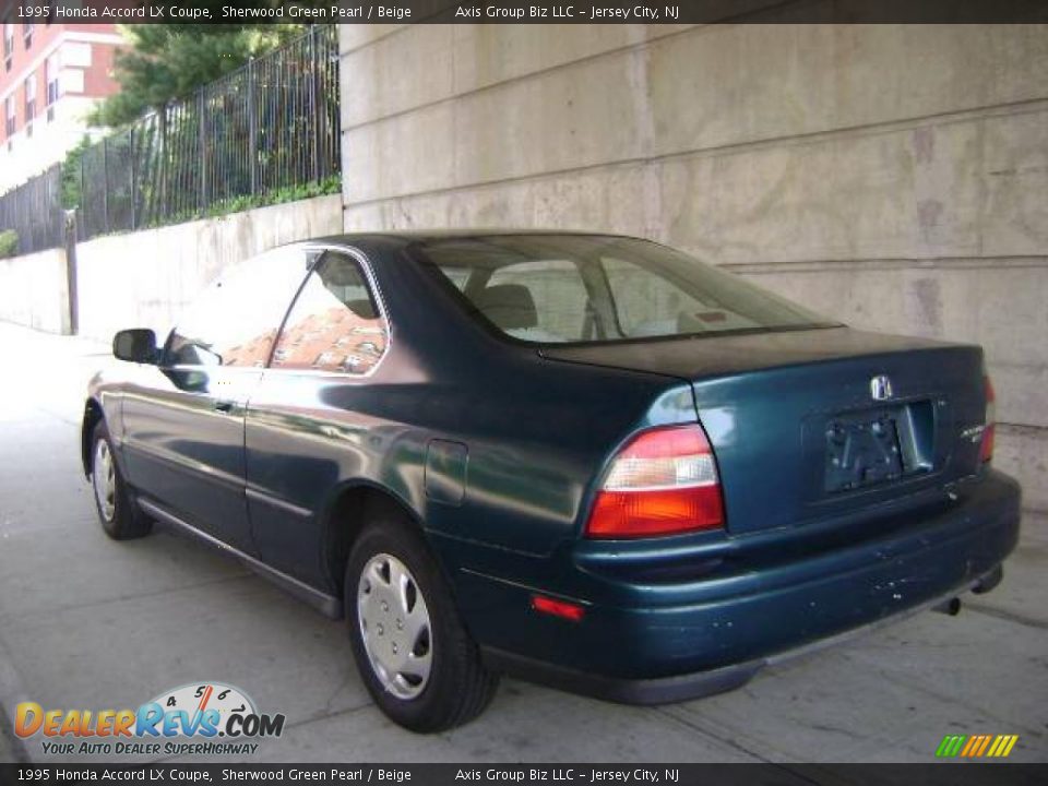 1995 Honda Accord LX Coupe Sherwood Green Pearl / Beige Photo #5