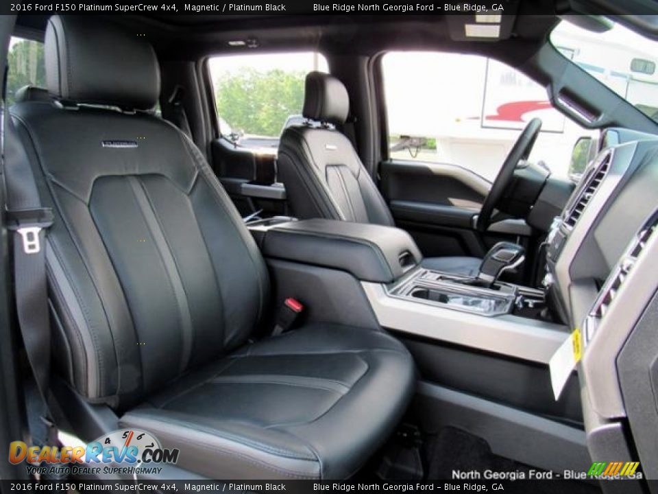 2016 Ford F150 Platinum SuperCrew 4x4 Magnetic / Platinum Black Photo #12