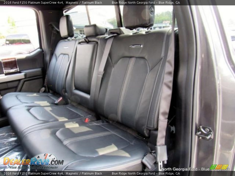 2016 Ford F150 Platinum SuperCrew 4x4 Magnetic / Platinum Black Photo #13