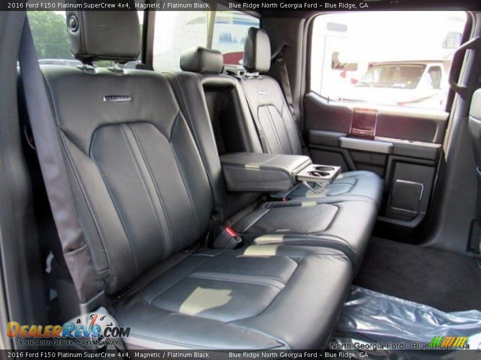 2016 Ford F150 Platinum SuperCrew 4x4 Magnetic / Platinum Black Photo #14