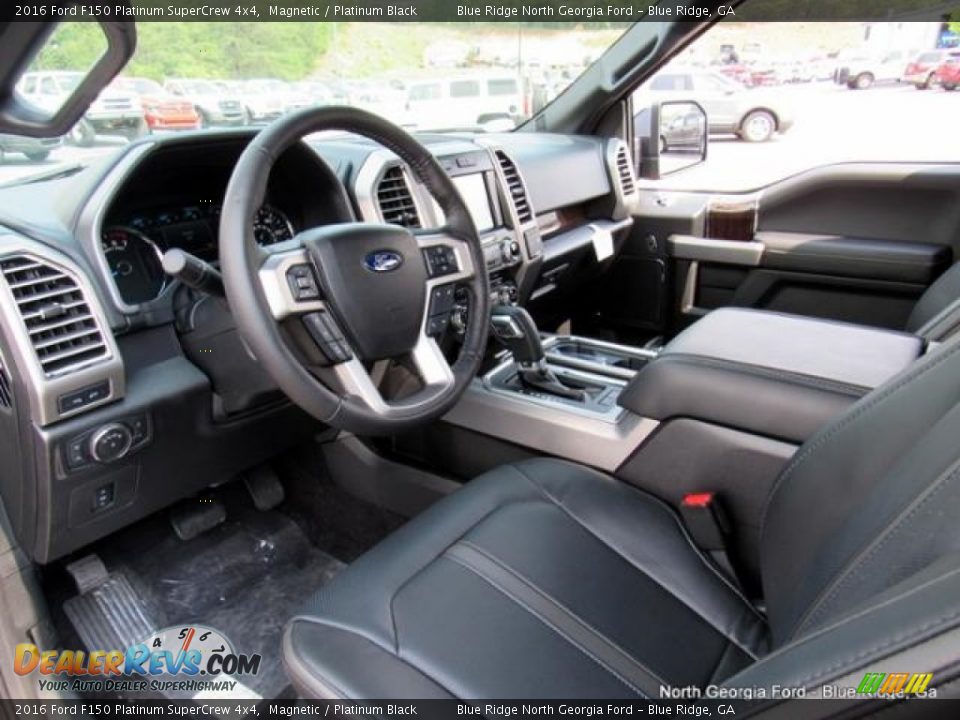 2016 Ford F150 Platinum SuperCrew 4x4 Magnetic / Platinum Black Photo #32