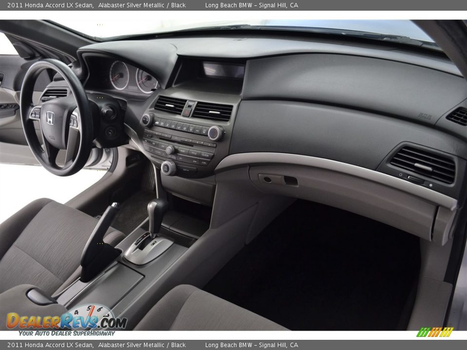 2011 Honda Accord LX Sedan Alabaster Silver Metallic / Black Photo #16