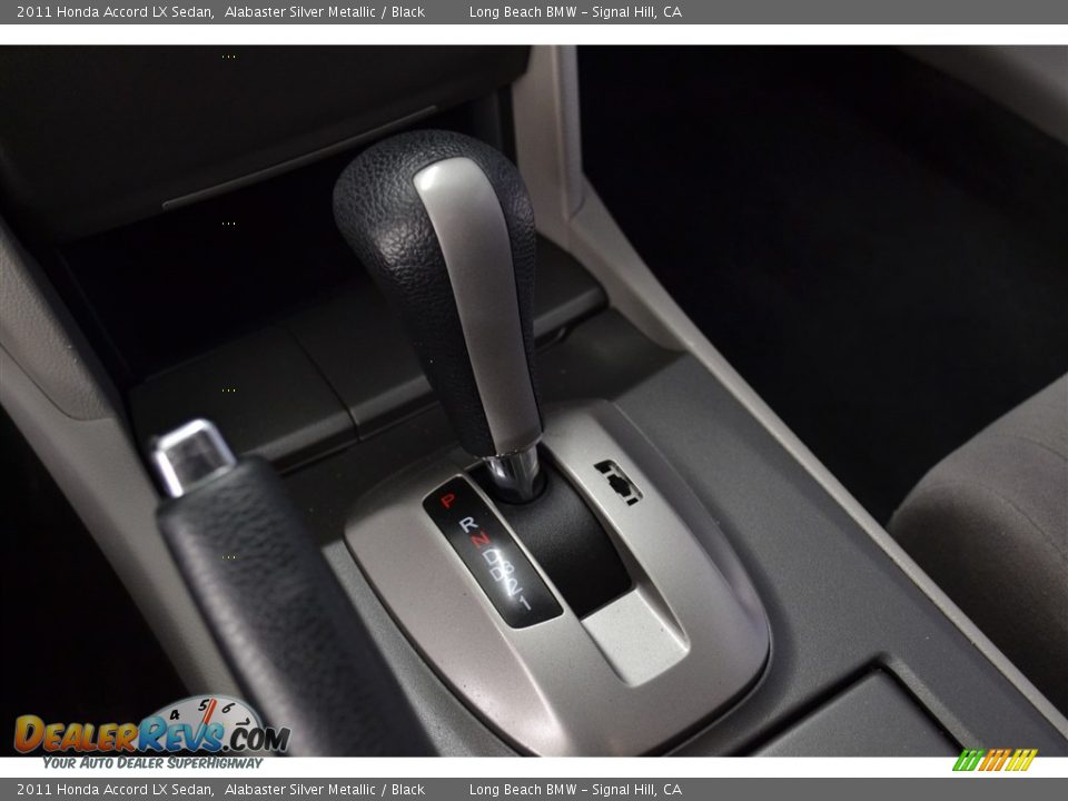 2011 Honda Accord LX Sedan Alabaster Silver Metallic / Black Photo #23
