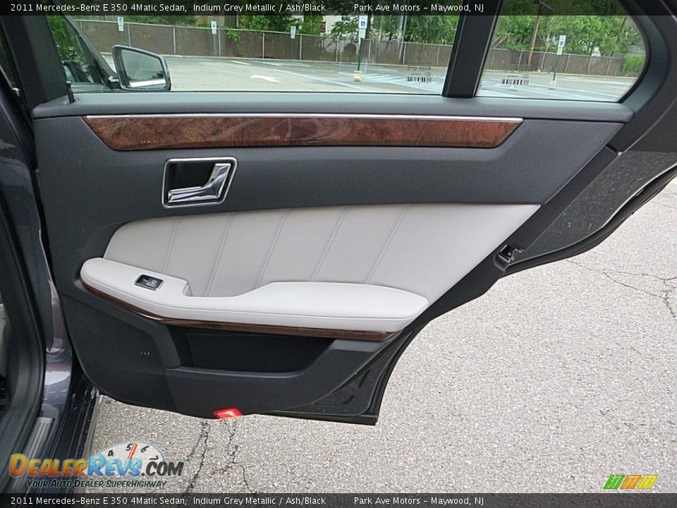 2011 Mercedes-Benz E 350 4Matic Sedan Indium Grey Metallic / Ash/Black Photo #19