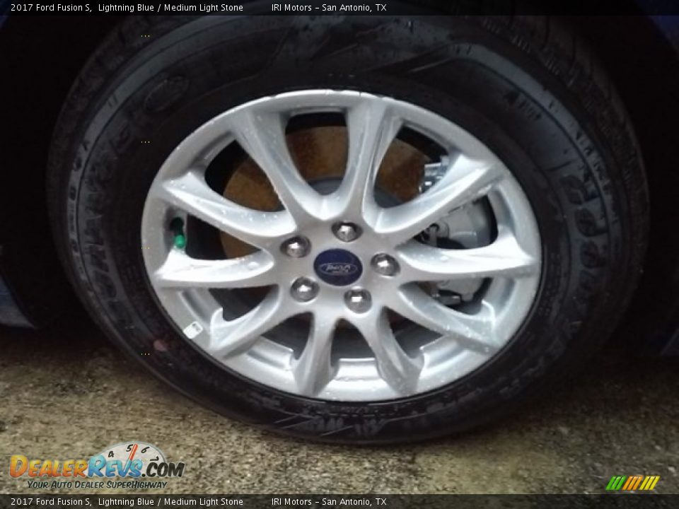 2017 Ford Fusion S Wheel Photo #3